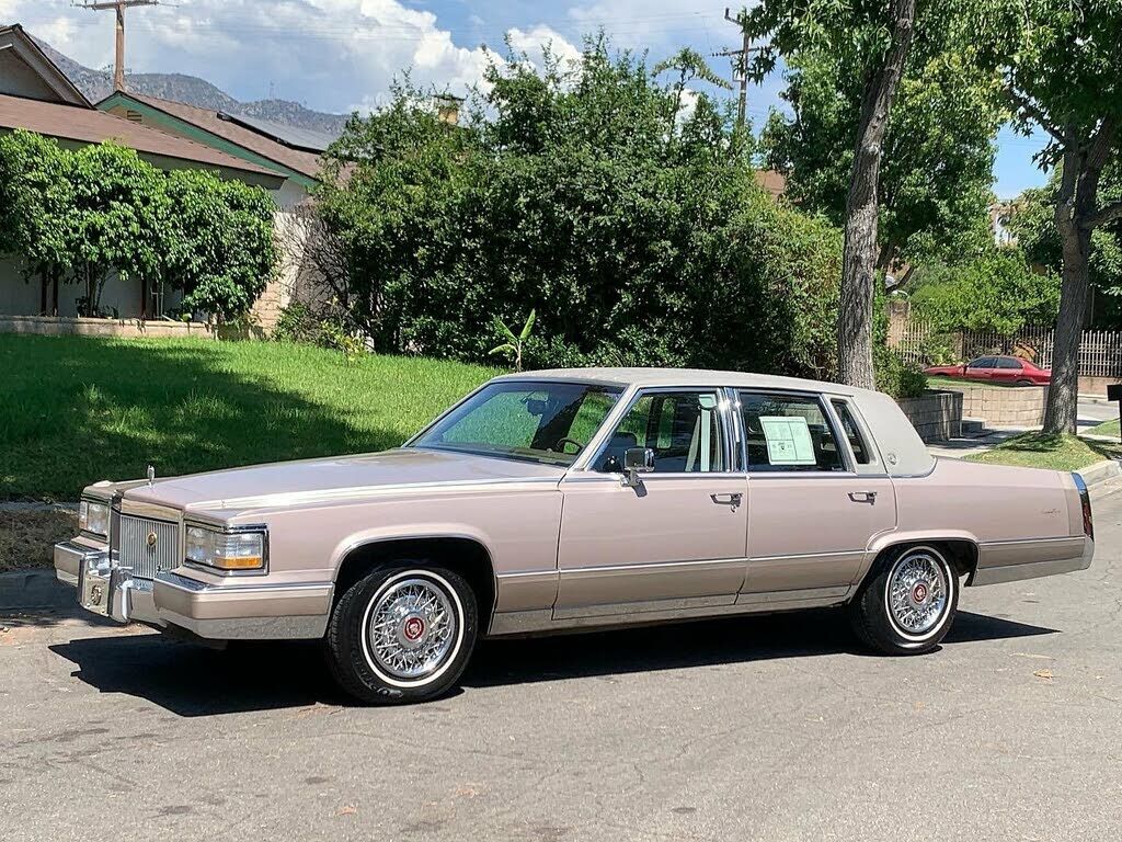 Cadillac Brougham