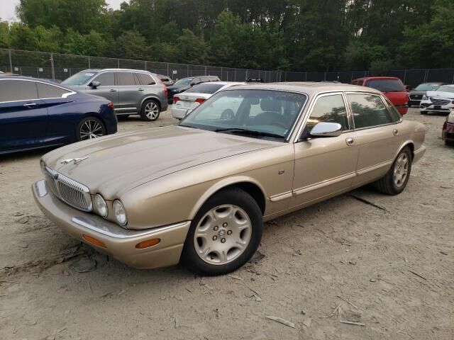 Jaguar Vanden Plas