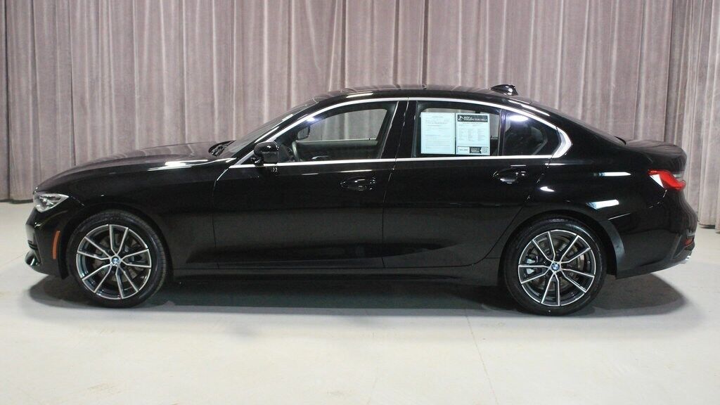 2021 BMW 330i
