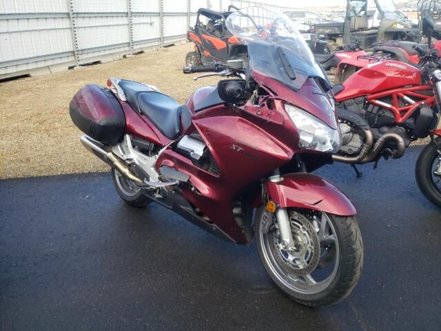 Honda ST1300A