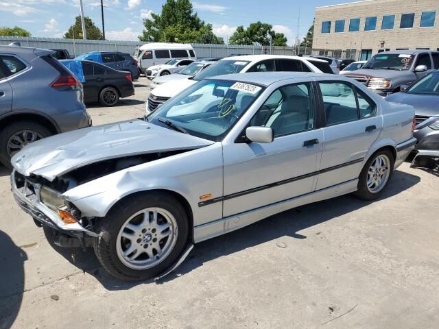 BMW 328i