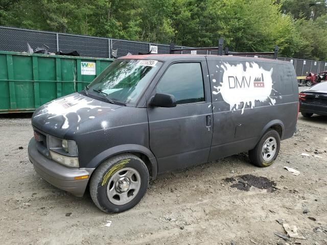 GMC Safari