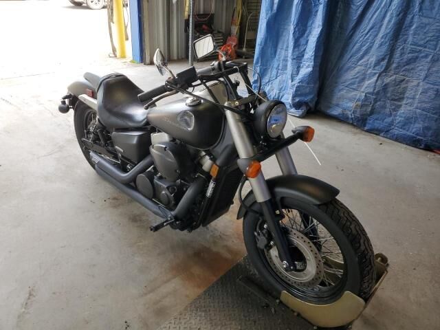 Honda VT750 (Shadow Phantom)