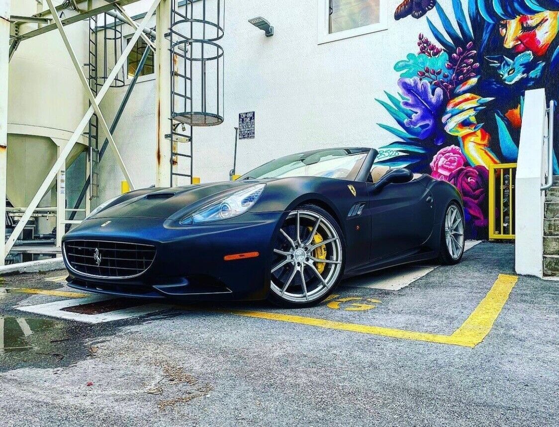 Ferrari California