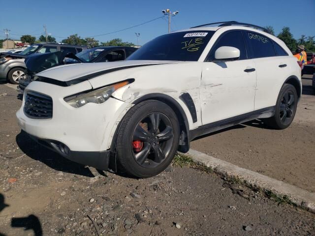 Infiniti FX35