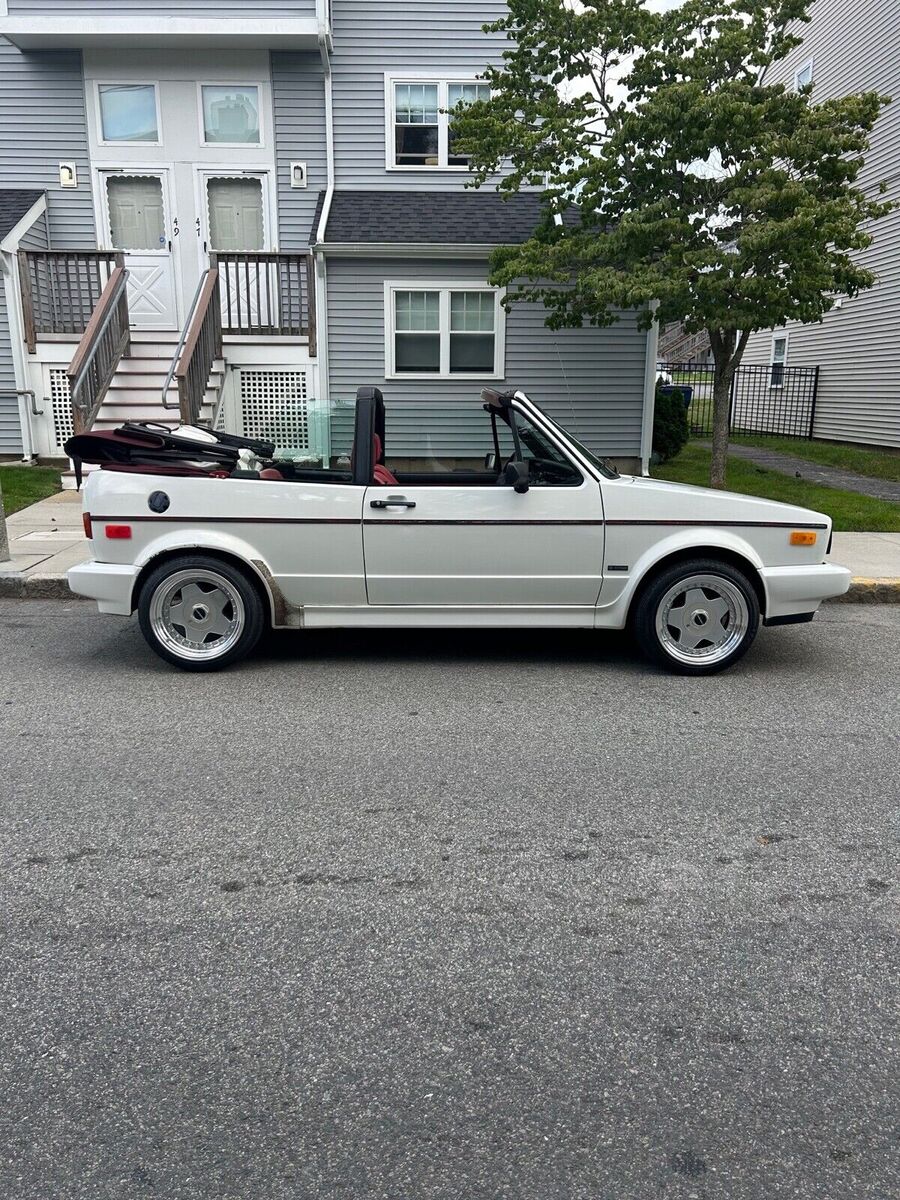 Volkswagen CABRIOLET