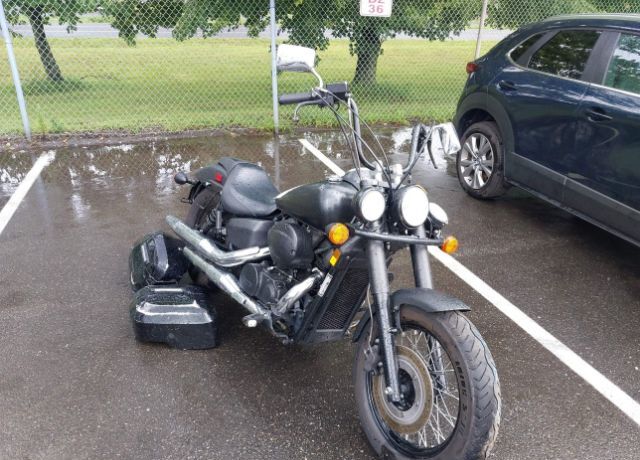 Honda VT750 (Shadow Phantom)