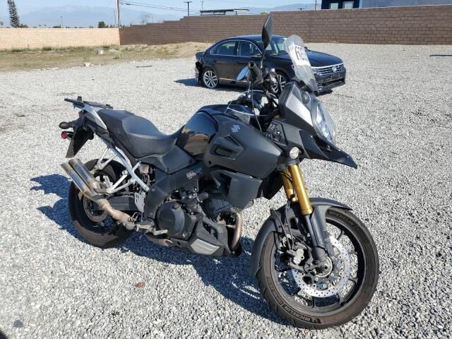Suzuki DL1000AL/DL1000AAL