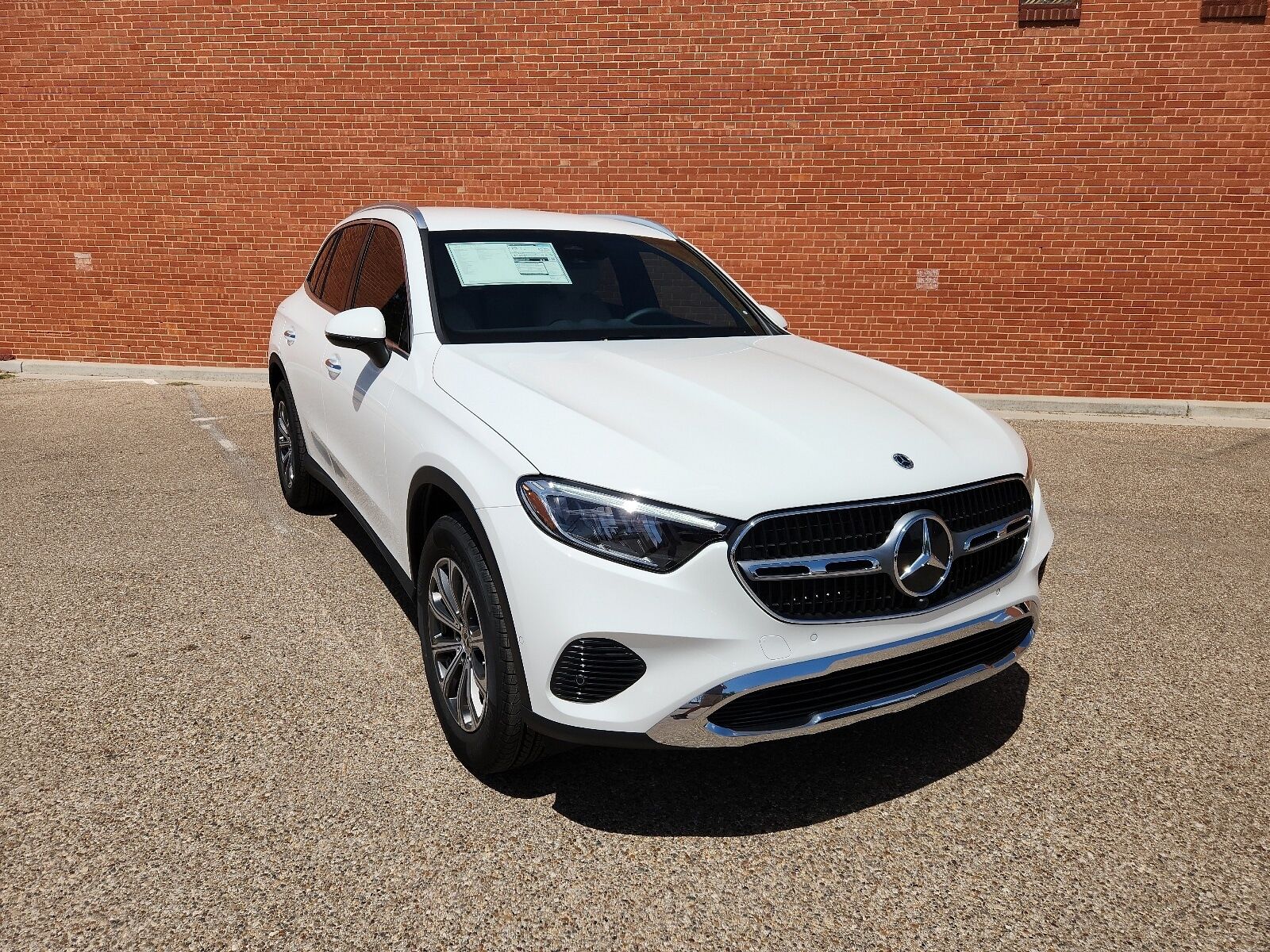 2023 Mercedes-Benz GLC-Class