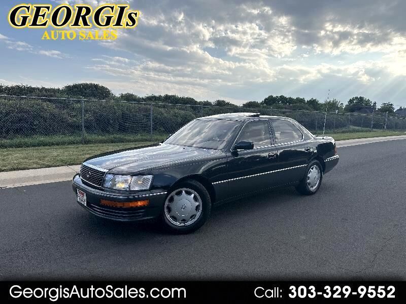 Lexus LS