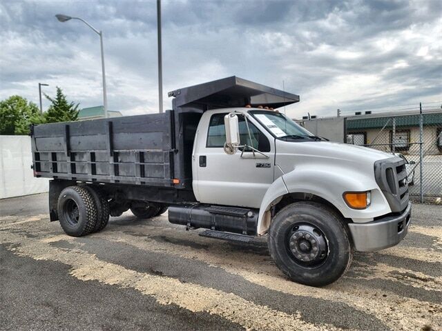 Ford F-750