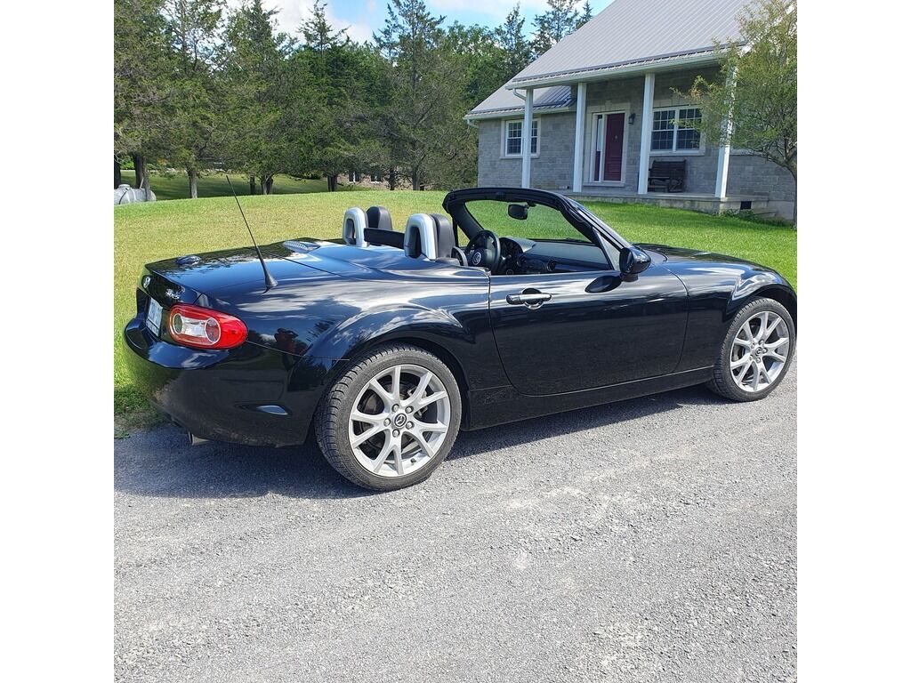 Mazda MX-5