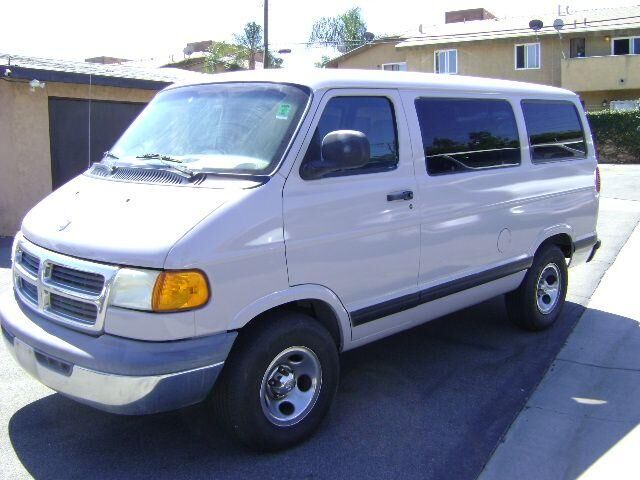 Dodge Ram Wagon