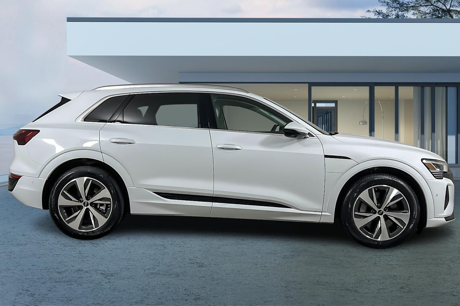 2024 Audi Q8