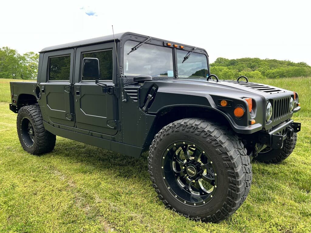 HUMMER H1