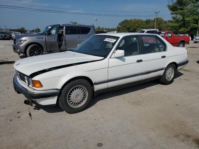 BMW 735i