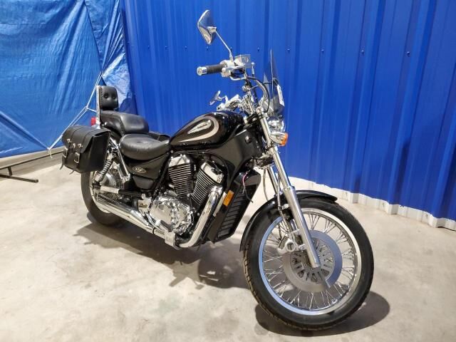 Suzuki VS800GLK