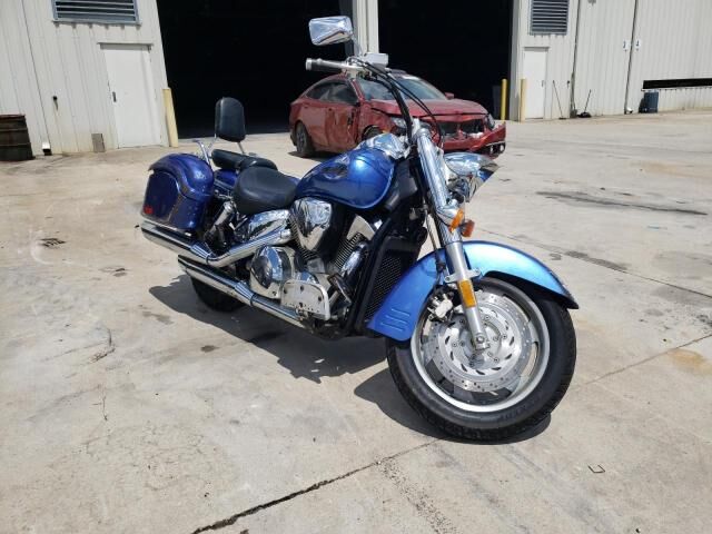 Honda VTX1300R