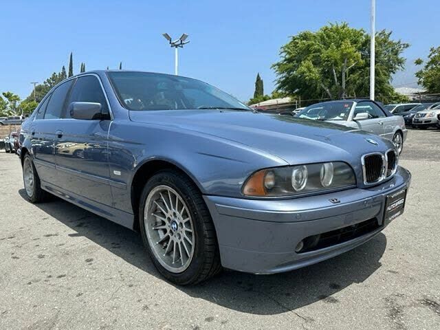 BMW 530i