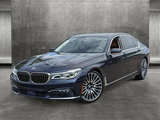BMW 750i / B7