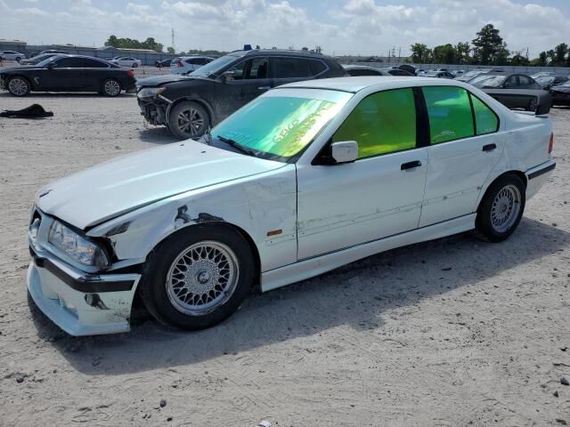 BMW 328i