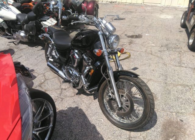 Suzuki VS800
