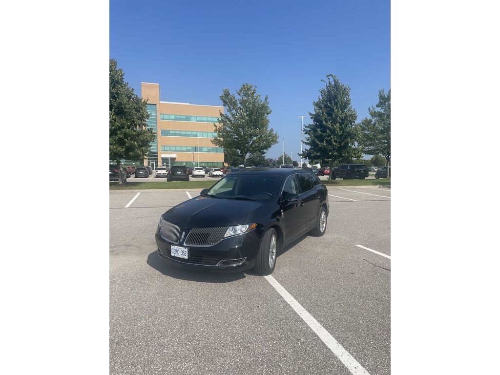 Lincoln MKT