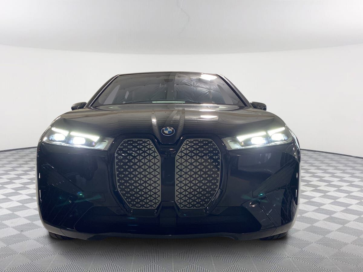 2024 BMW iX