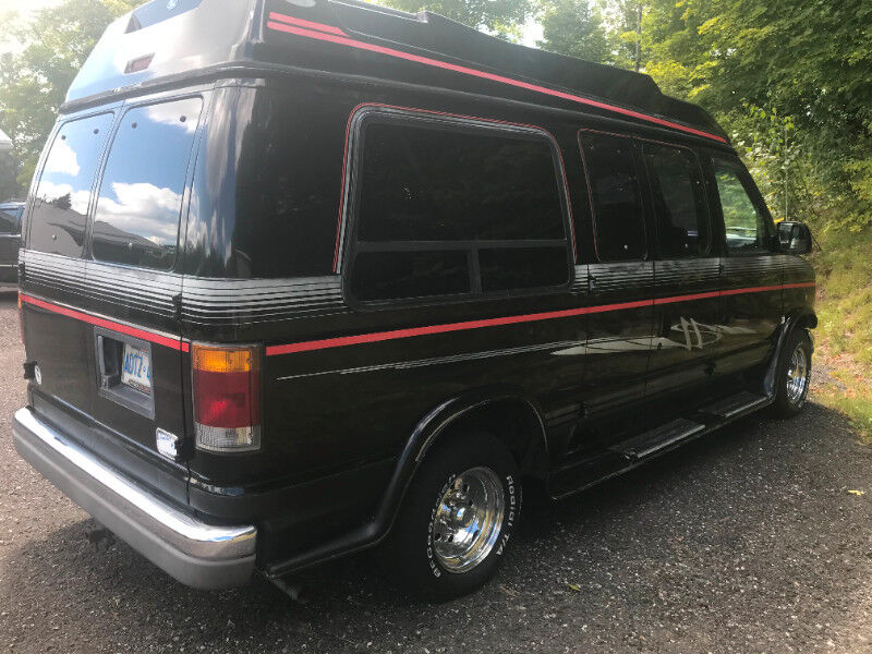 Ford E-150