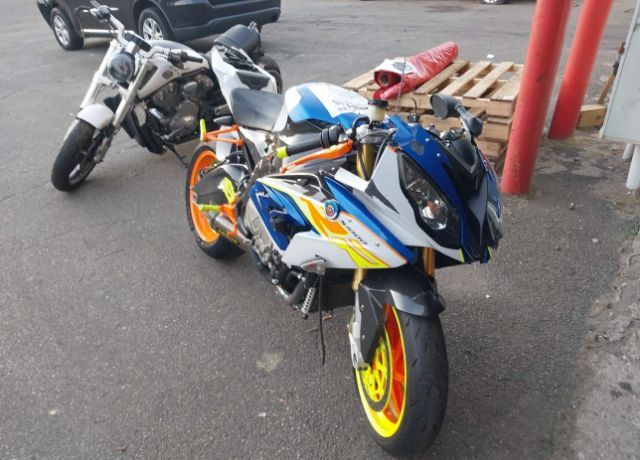 BMW S 1000 RR