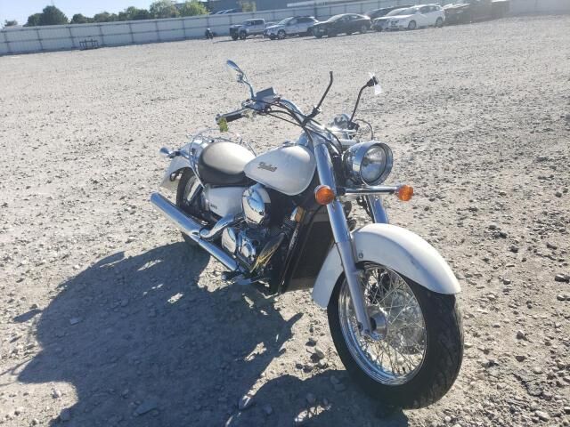 Honda VT750 (Shadow Aero)