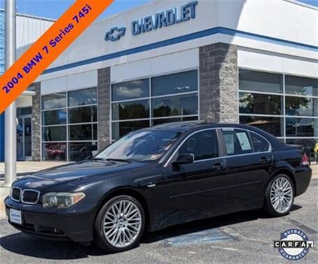 BMW 745i