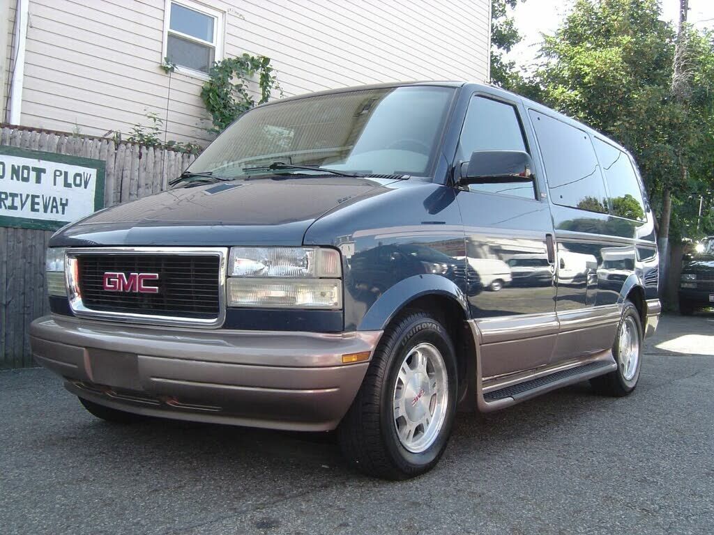 GMC Safari