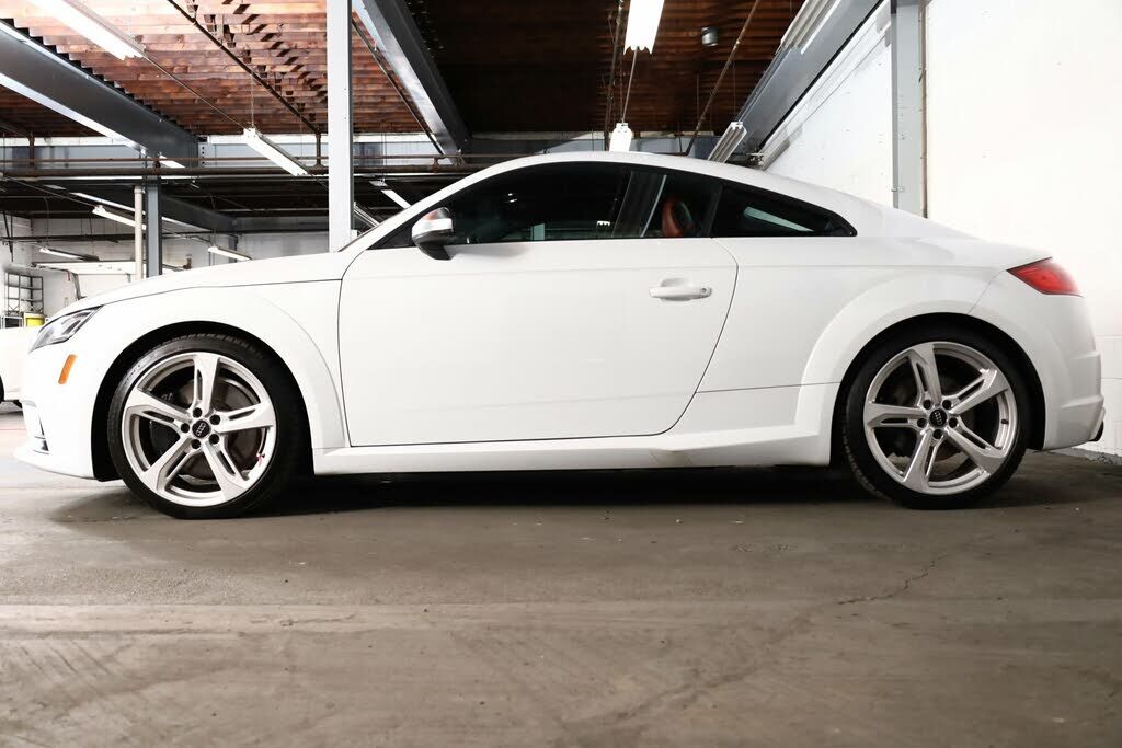 2016 Audi TTS