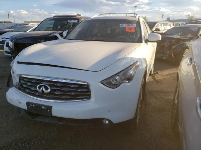 Infiniti FX35