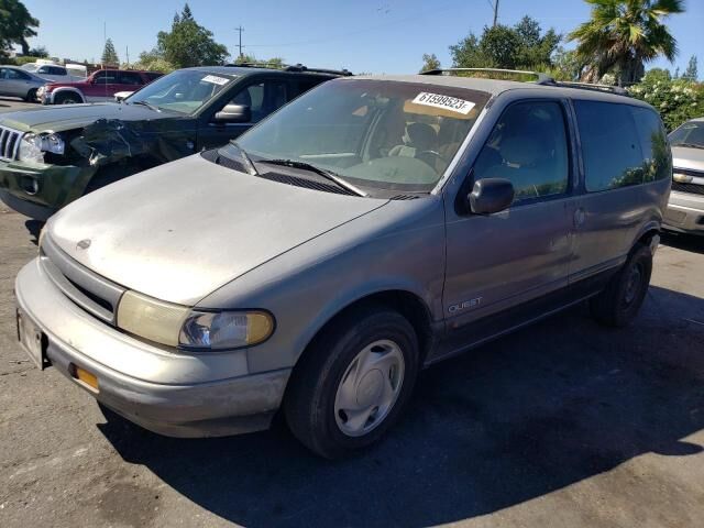 Nissan Quest