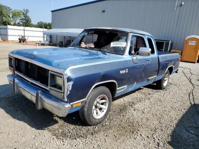 Dodge D-Series
