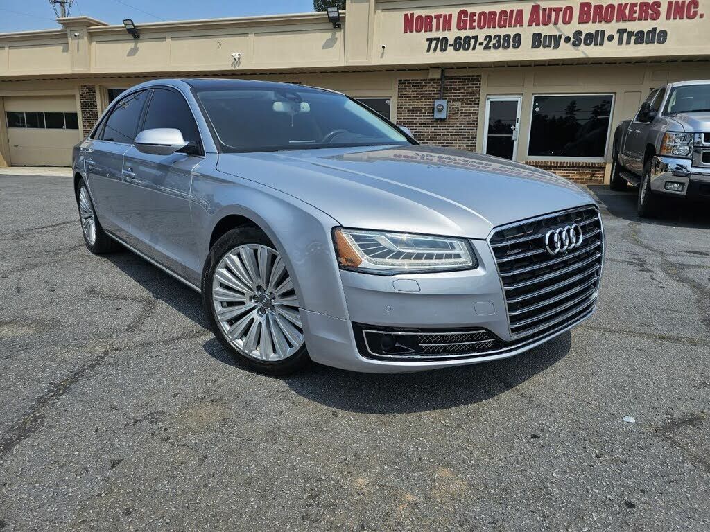 Audi A8
