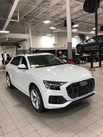 2023 Audi Q8