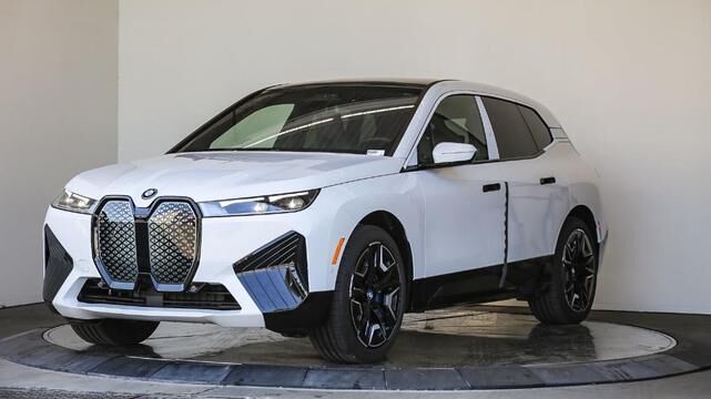 2024 BMW iX