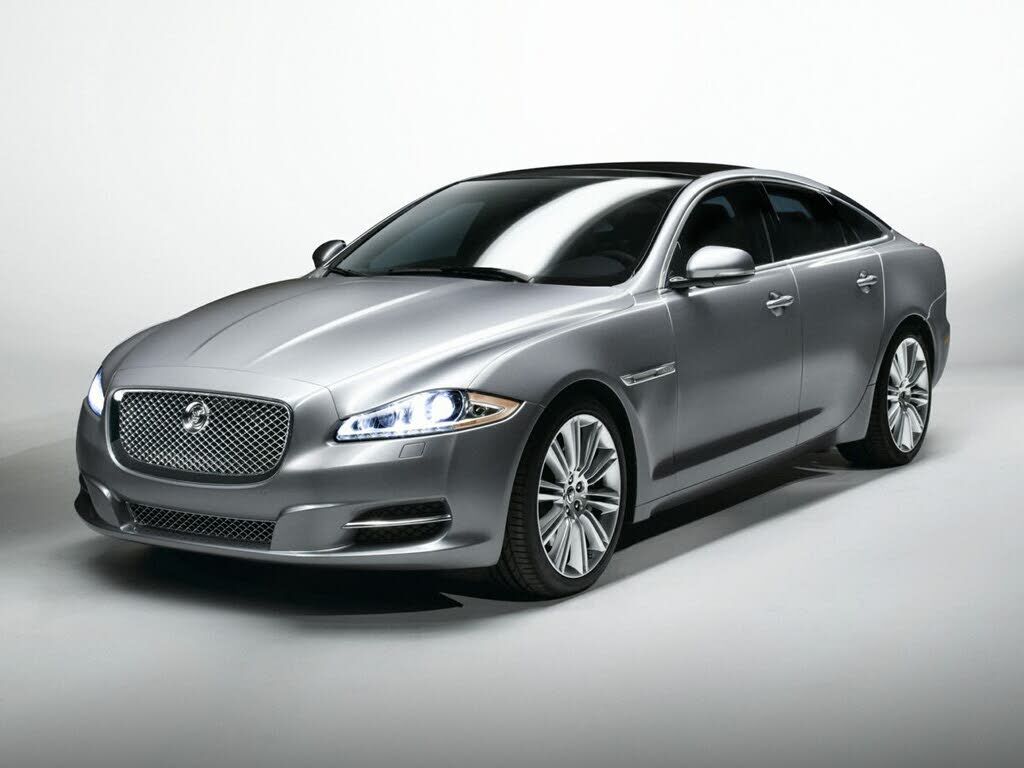 Jaguar XJ