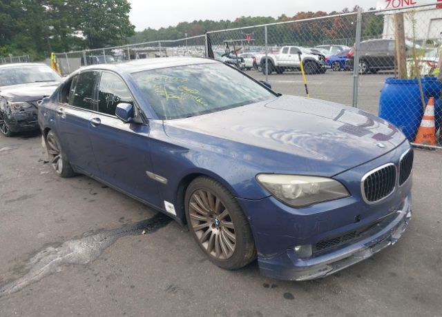 BMW 750i