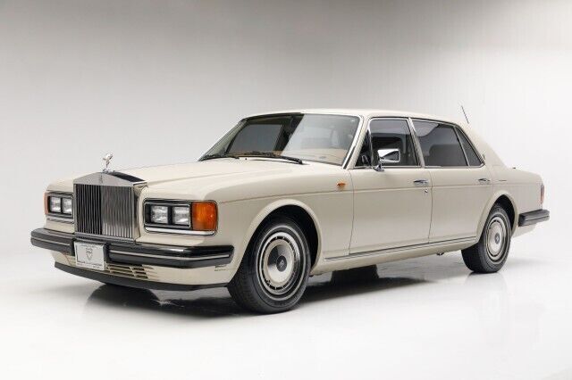 Rolls-Royce Silver Spur