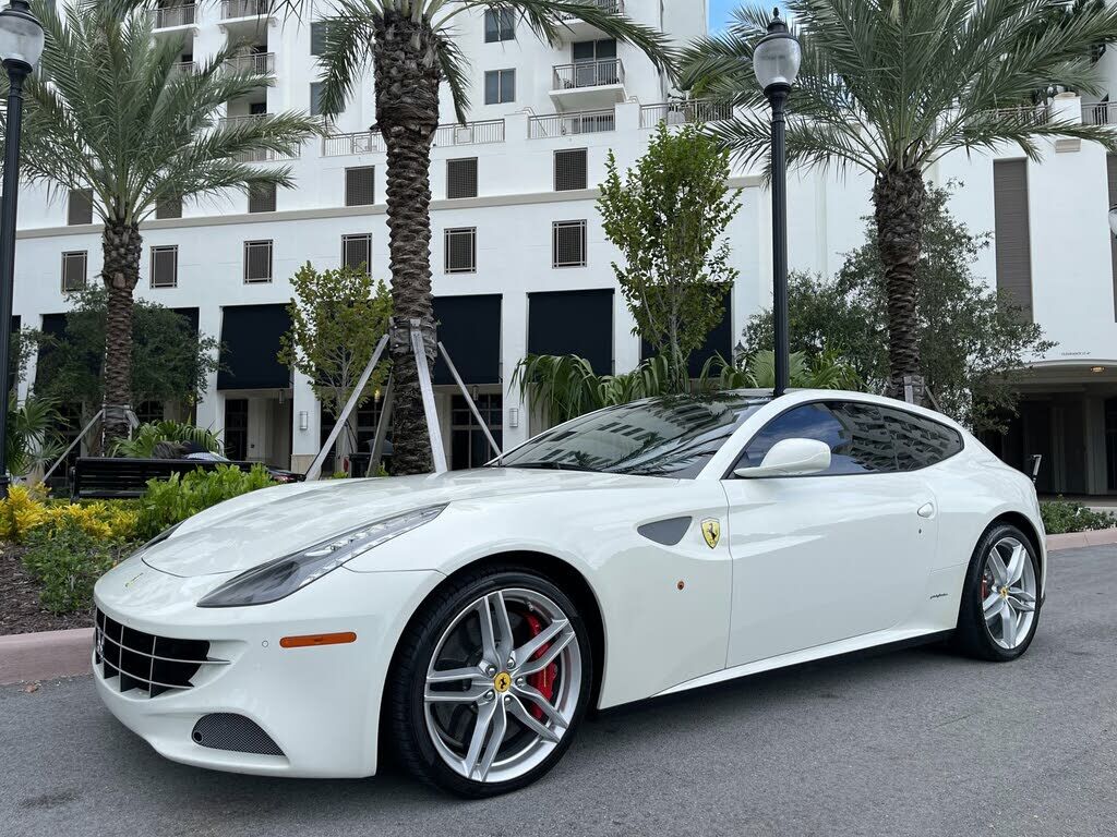Ferrari FF