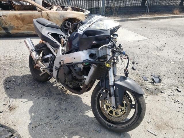 Suzuki GSX-R750K