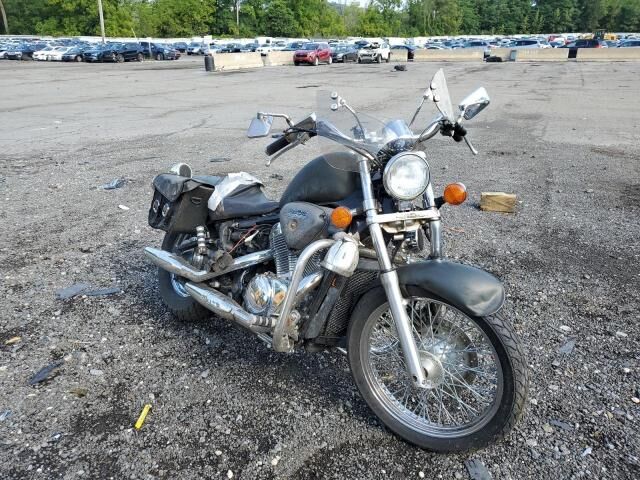 Honda VT600CD2