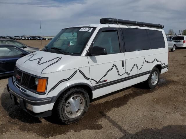 GMC Safari
