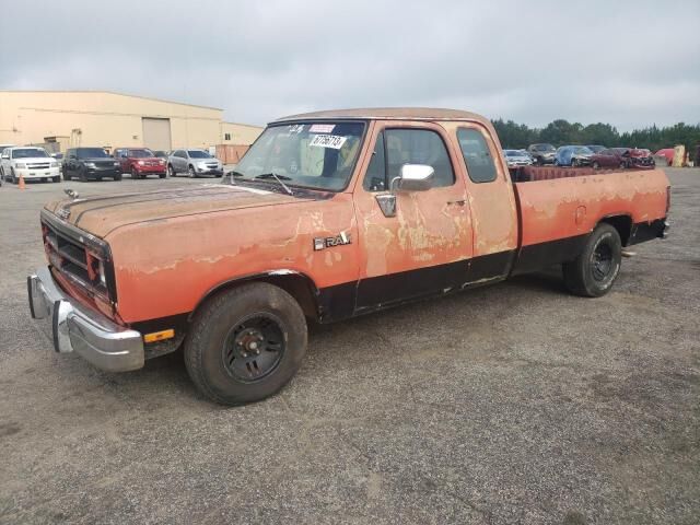 Dodge D-Series