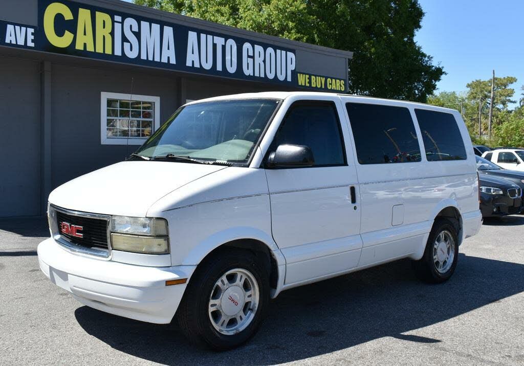 GMC Safari
