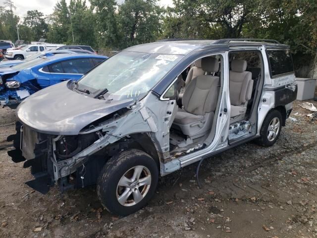 Nissan Quest